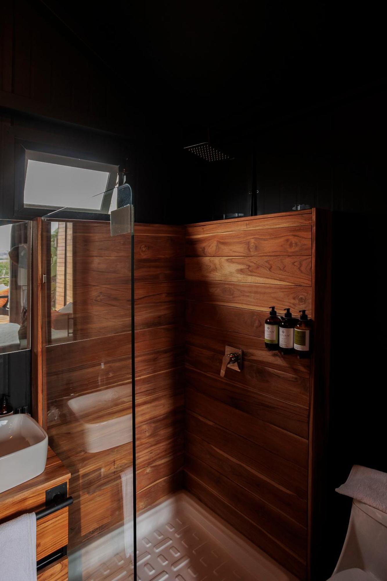 Hotel Coyote Alcocer Ngoại thất bức ảnh